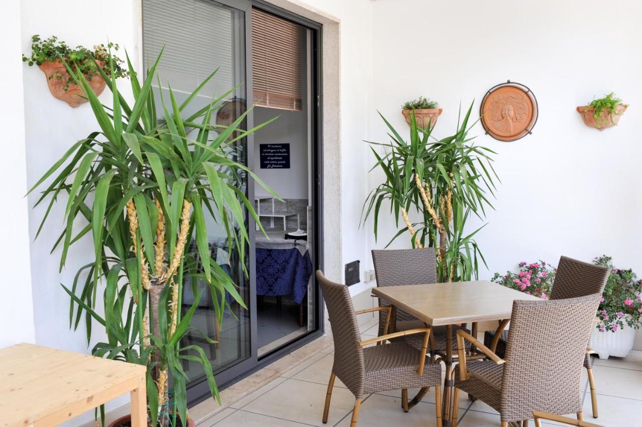 Hotel Maris Stella Riccione Exteriör bild