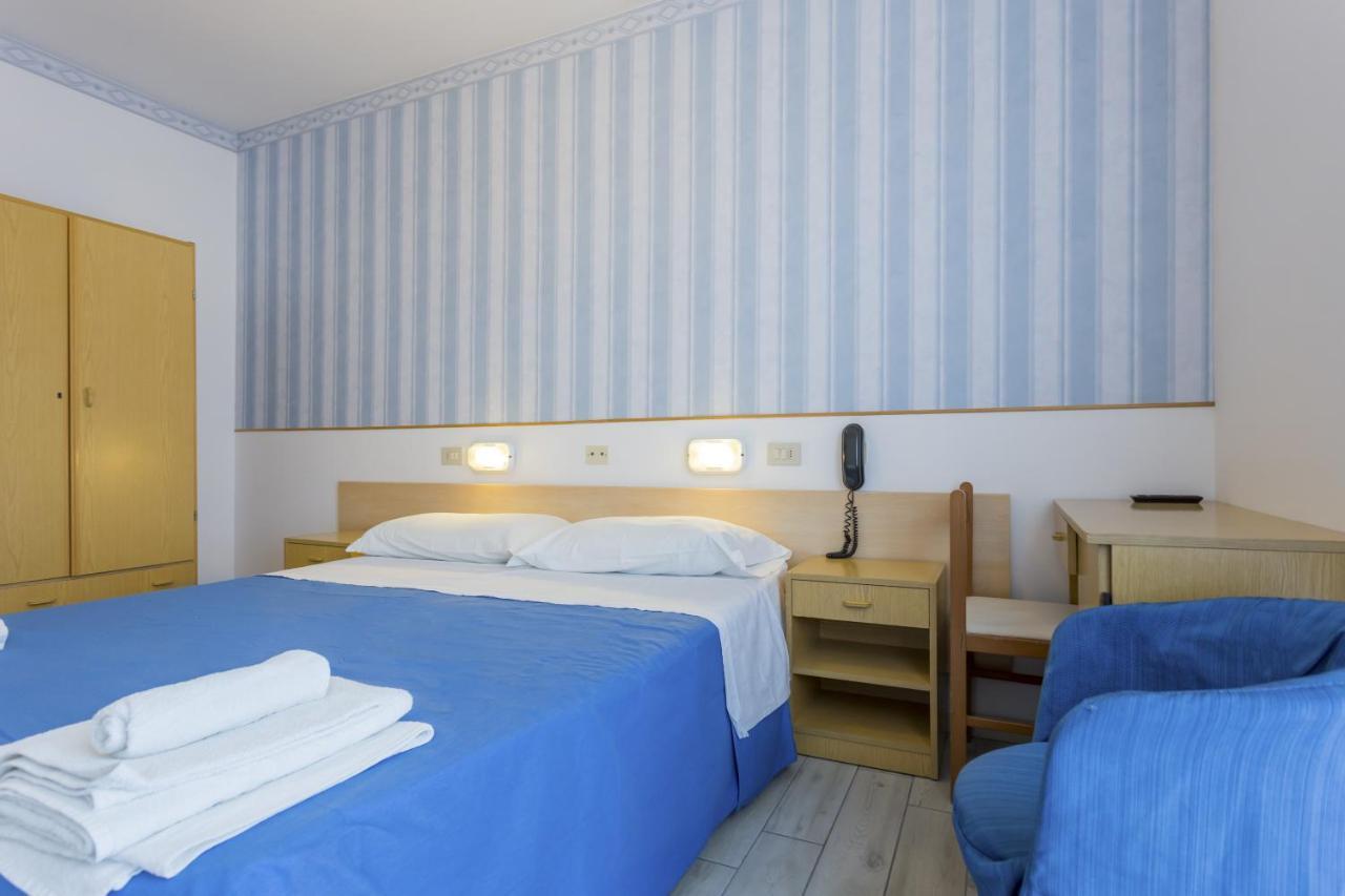 Hotel Maris Stella Riccione Exteriör bild